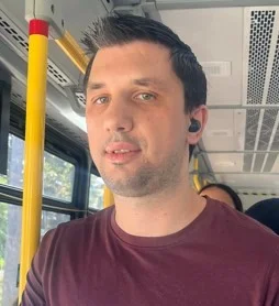 Toronto police seek help identifying suspect in sexual assault on TTC bus